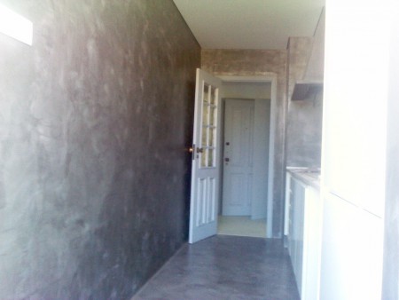 Microcimento em paredes e pavimento de cozinha - Benfica - Lisboa